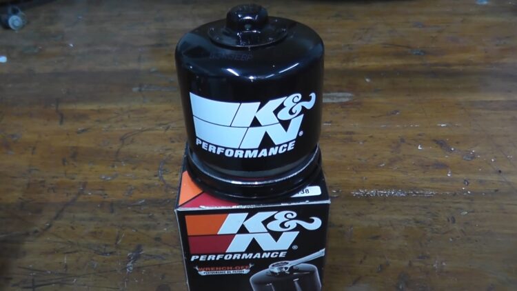 Buying Guide For Oil Filters For Synthetic Oil - Dirt-holding capacity